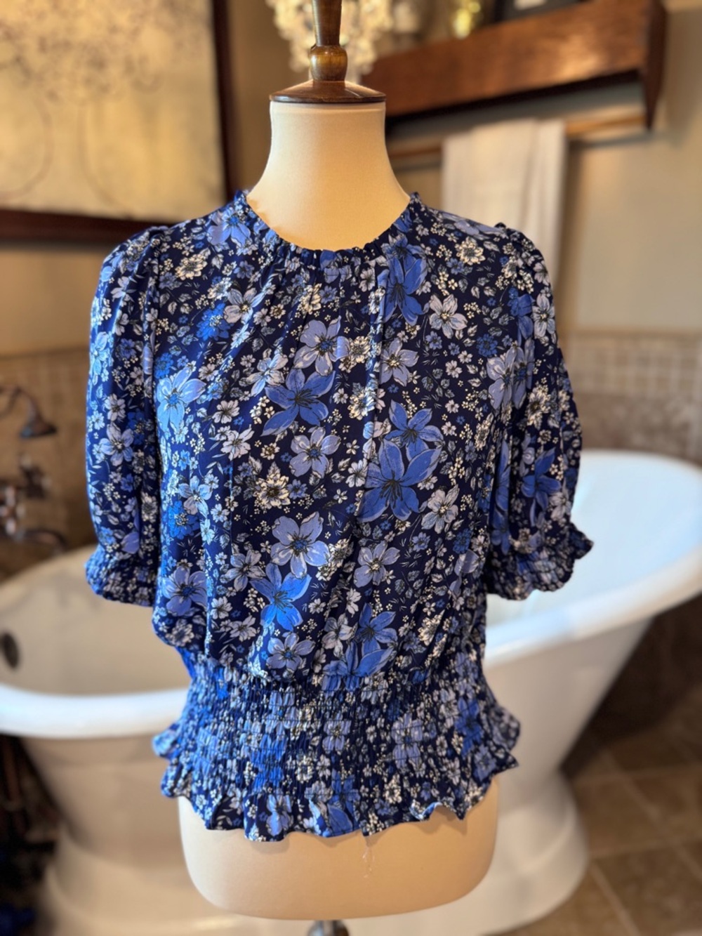 NWT Sienna Sky Navy & Blue Floral Smocked-Hem Blouse large